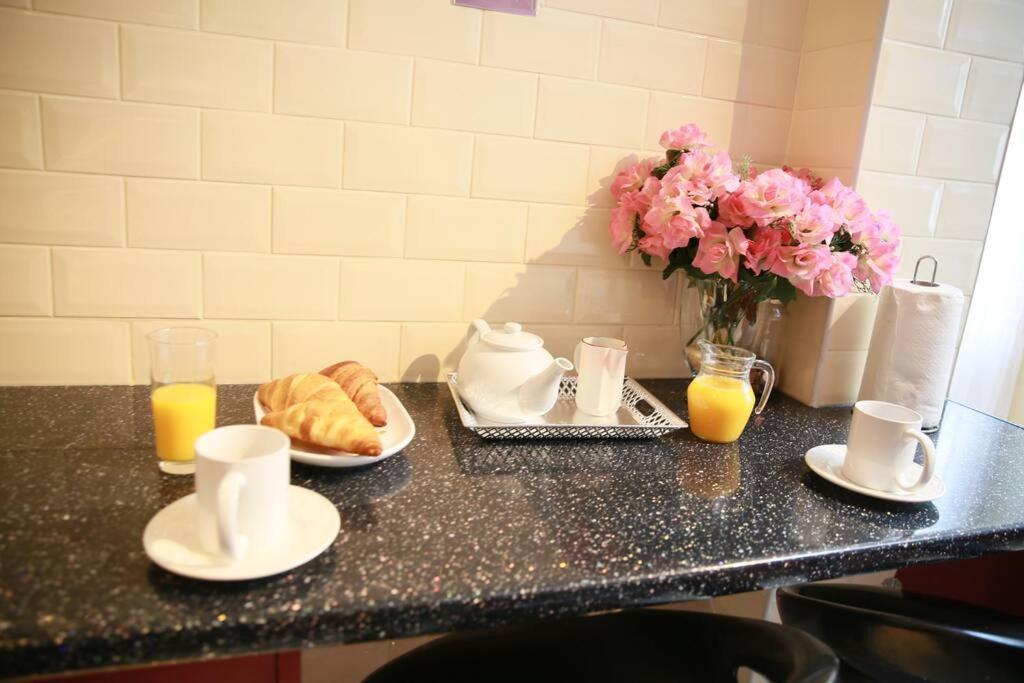 Вилла Luxurious Bedworth Exhall, House Экстерьер фото